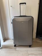 Gratis grote reiskoffer met code slot, Sieraden, Tassen en Uiterlijk, Koffers, Ophalen, Gebruikt, Hard kunststof, 70 cm of meer