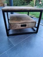Mangohouten salontafeltje, Huis en Inrichting, Tafels | Sidetables, Ophalen, Zo goed als nieuw, 25 tot 50 cm, Rond