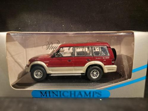 Mitsubishi Pajero LWB 1:43 - 1994 - Red Metallic, Hobby en Vrije tijd, Modelauto's | 1:43, Nieuw, Auto, MiniChamps, Ophalen of Verzenden