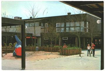 08990 America Limburg Sporthuis Centrum het Meerdal Gelopen  beschikbaar voor biedingen