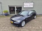 BMW 3-serie Touring 318i Exclusive Edition Navi/Nwe Ketting, Zwart, Zwart, Origineel Nederlands, Handgeschakeld