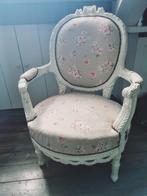 Prachtige brocante stoel met scheurtje kasteelstoel prinses, Antiek en Kunst, Antiek | Meubels | Stoelen en Banken, Ophalen