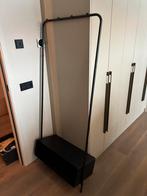 Kledingrek, Ophalen, Zo goed als nieuw