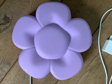 Wandlamp bloem ikea beschikbaar voor biedingen