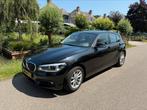 BMW 1 serie 118i executive automaat 2019 zwart, Auto's, 65 €/maand, 1295 kg, Zwart, 650 kg