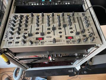 Behringer vmx 1000 pro dj mixer beschikbaar voor biedingen