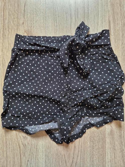 Kort broekje Seven Sisters, Kleding | Dames, Broeken en Pantalons, Zo goed als nieuw, Maat 34 (XS) of kleiner, Zwart, Kort, Ophalen of Verzenden