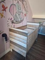 Babykamer compleet. Baby bed, commode en kledingkast., Ophalen, Gebruikt, Jongetje of Meisje