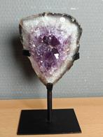 Amethist op standaard nr.22, Ophalen of Verzenden, Mineraal