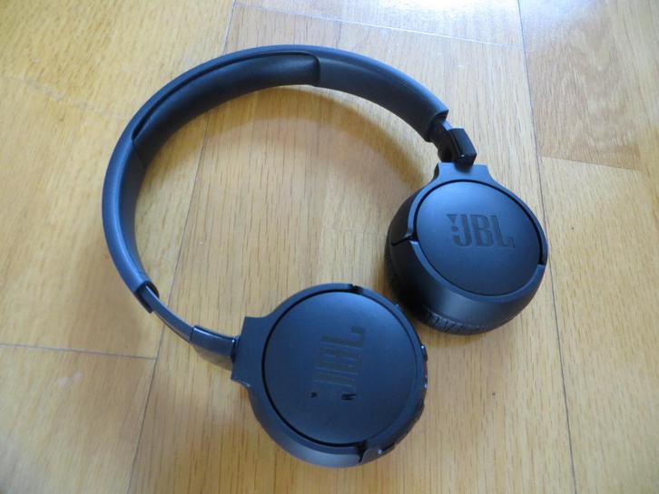 JBL Tune660 nc, Audio, Tv en Foto, Koptelefoons, Zo goed als nieuw, Op oor (supra aural), Overige merken, Draadloos, Bluetooth