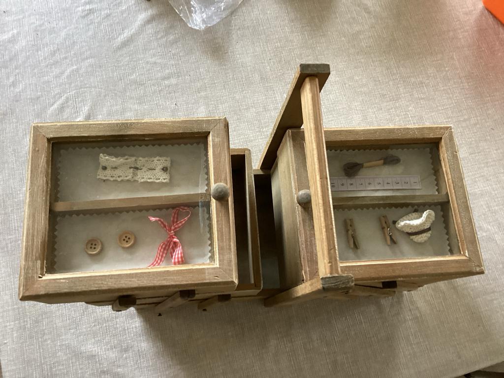 Houten naaikistje, Ophalen of Verzenden, Gebruikt, Overige typen