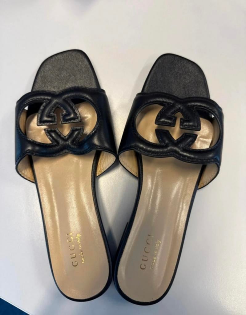 Slippers Gucchi maat 39, Ophalen of Verzenden, Nieuw, Slippers