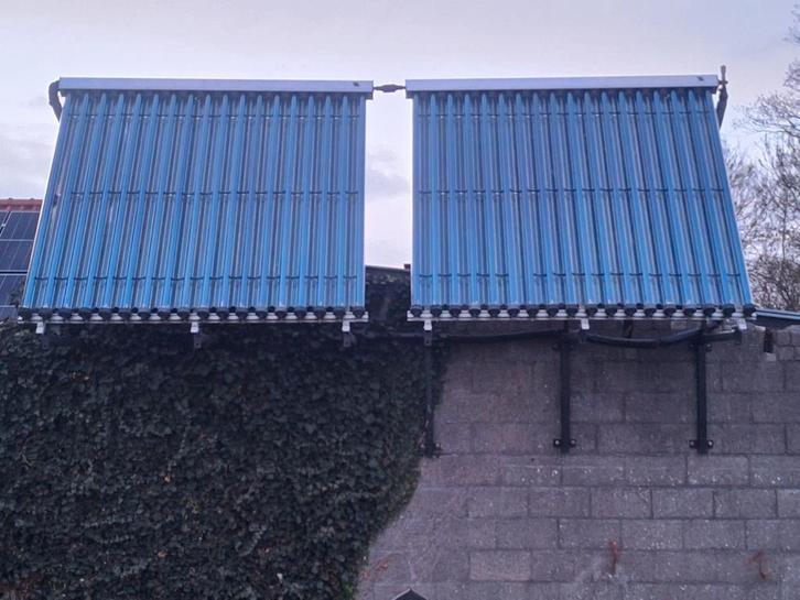 2x CPC 18 heatpipes incl. pompunit en 10m slang, Doe-het-zelf en Verbouw, Verwarming en Radiatoren, Zo goed als nieuw, Overige typen