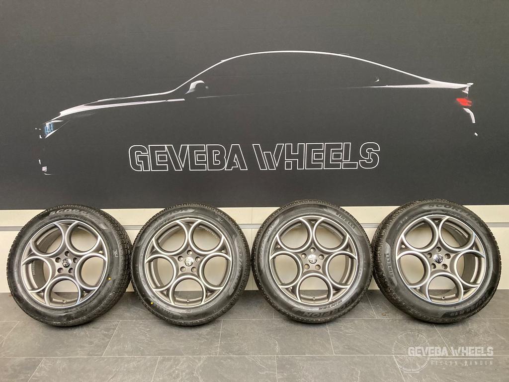 19” originele Alfa Romeo Stelvio velgen + winterbanden 5x110, Auto-onderdelen, Banden en Velgen, 19 inch, Gebruikt, -, -