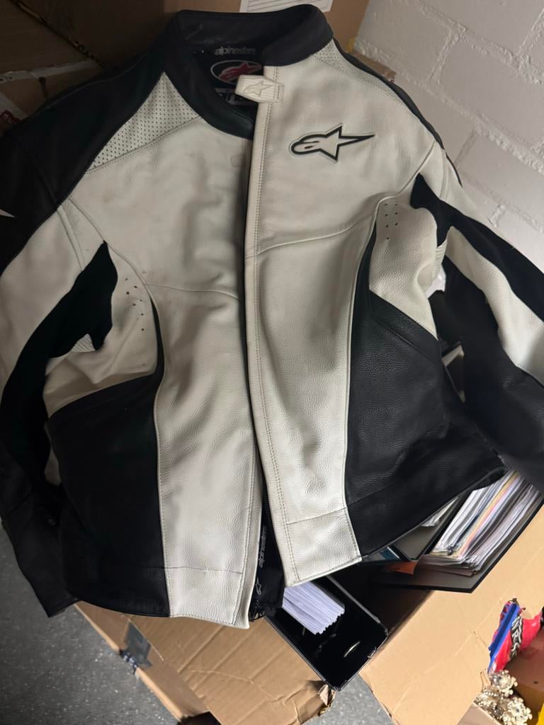 Alpine Stars Motorpak Maat 56 met Helm, Handschoenen en Scho, Motoren, Kleding | Motorkleding, Ophalen of Verzenden, Tweedehands