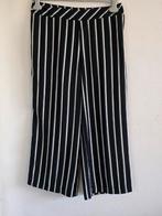 H&M dames broek - Zwart/Wit maat 42, Kleding | Dames, H&M, Zwart, Maat 42/44 (L), Ophalen of Verzenden