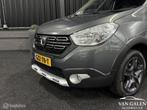 Dacia Dokker combi 1.2 TCe Airco|Cruise|Navi|Trekhaak|APK✅, Voorwielaandrijving, Navigatiesysteem, Gebruikt, 4 cilinders