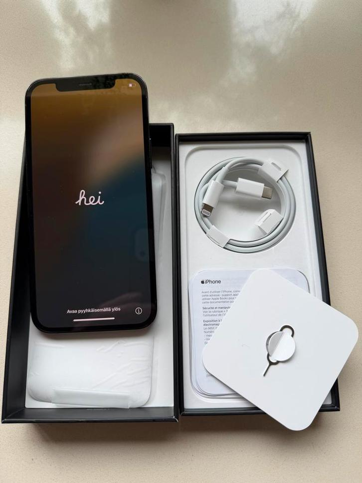 iPhone 12 Pro Pacific Blue 128GB met originele accessoires, Telecommunicatie, Mobiele telefoons | Apple iPhone, Zo goed als nieuw