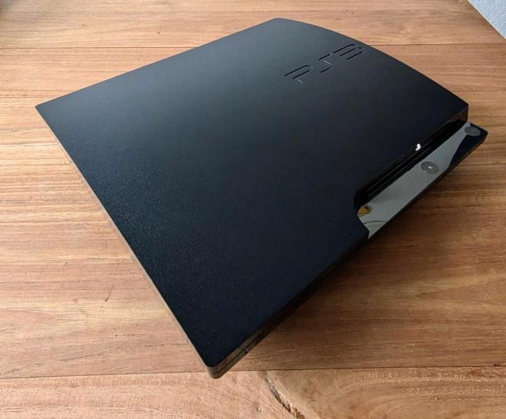 PS3 Slim 2504A, Complete Buzz Set (Doos), 3 Controllers, etc, Spelcomputers en Games, Spelcomputers | Sony PlayStation 3, Gebruikt