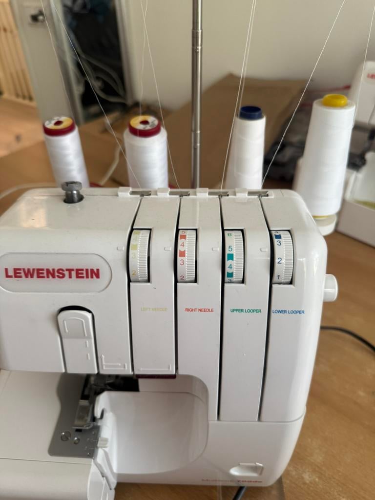 Lewenstein lockmachine, Ophalen of Verzenden, Zo goed als nieuw, Lockmachine