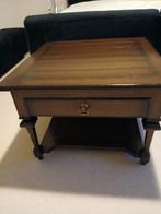 Prachtig tafeltje met lade., Verzenden