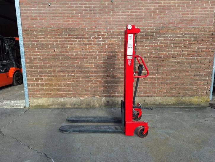 Weldon Handstapelaar als nieuw bj 2021 (0038) (bj 2021), Zakelijke goederen, Machines en Bouw | Heftrucks en Intern transport