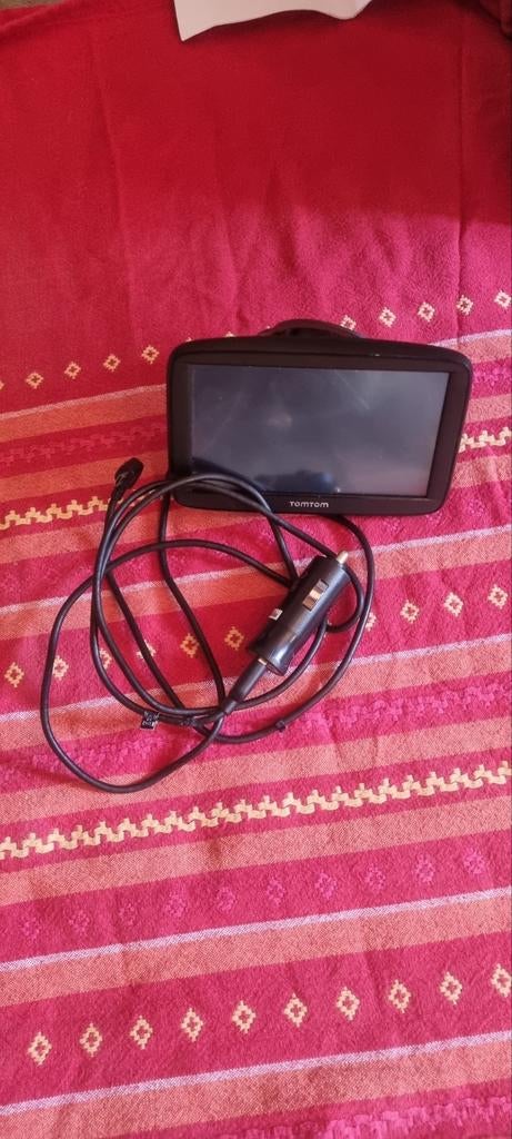 TomTom navigatiesysteem met accessoires, Ophalen of Verzenden, Gebruikt