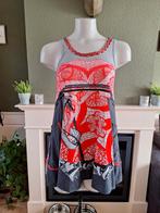 Save the Queen rood grijze top M 38 40, Maat 38/40 (M), Verzenden, Save the Queen, Zo goed als nieuw