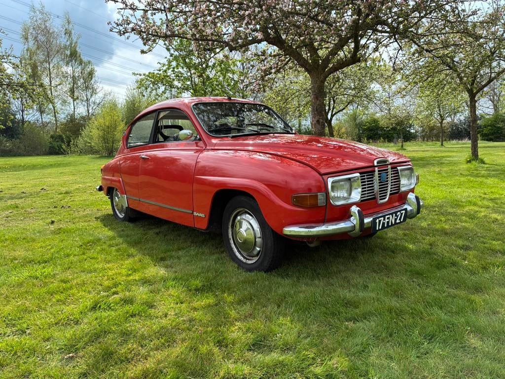 Saab 1975 Rood, Auto's, Stof, 1498 cc, 4 cilinders, 4 stoelen