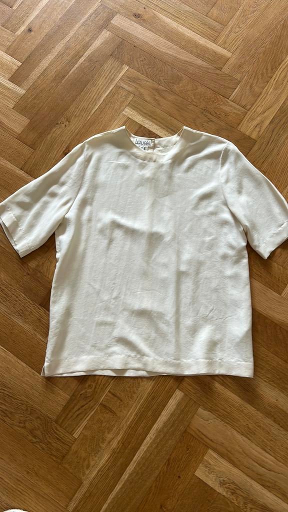 Laurel creme top zijde 40, Kleding | Dames, Maat 38/40 (M), Beige, Ophalen of Verzenden, Zo goed als nieuw
