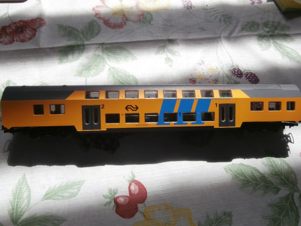 nieuwe Piko DDM Rijtuig van de NS 1e klasse, Hobby en Vrije tijd, Gelijkstroom, NS, Nieuw, Wagon
