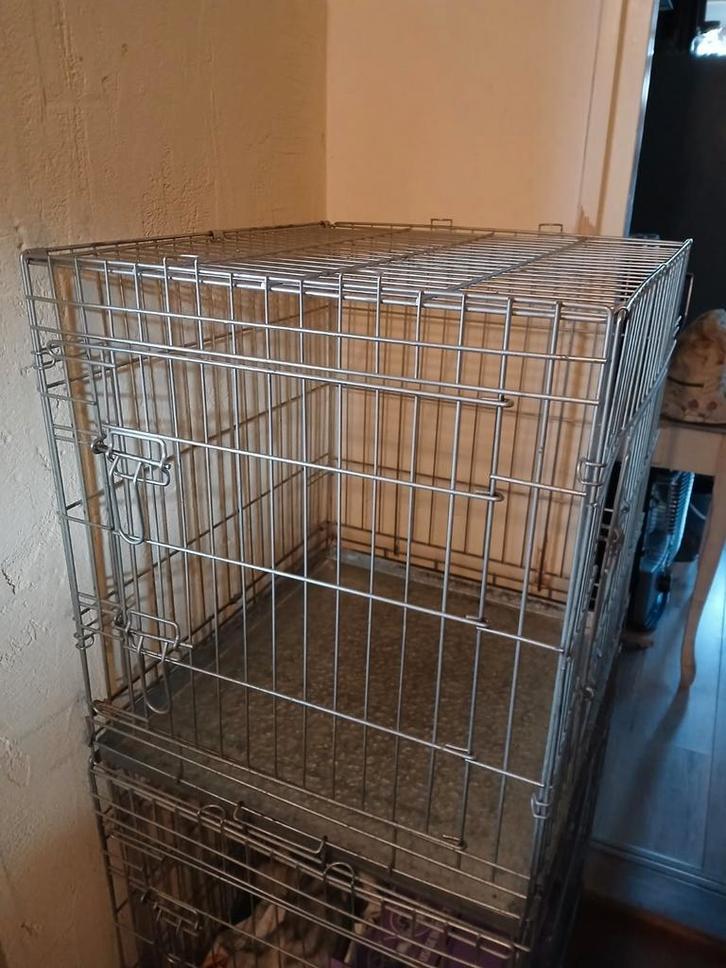 Twee x Hondenbench, Dieren en Toebehoren, Hondenbenches, Gebruikt, Ophalen