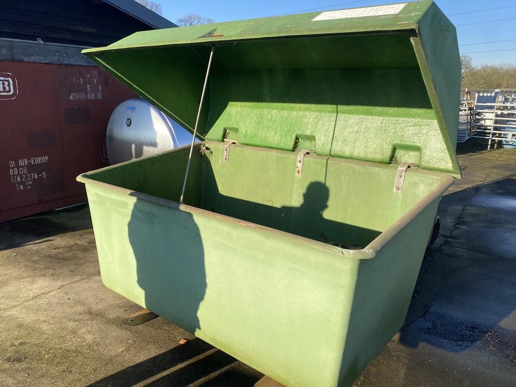 opslag bak container, Auto-onderdelen