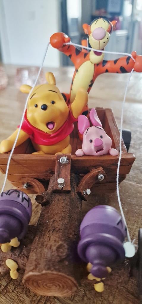 Beeldje Winnie de Poeh, Teigetje en Knorretje, Verzenden