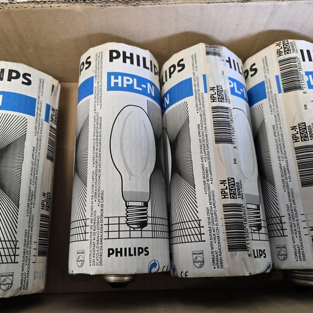 12X Philips HPL comfort en HPL-N  250 WATT MET E40 FITTING, Huis en Inrichting, Lampen | Losse lampen, Gebruikt