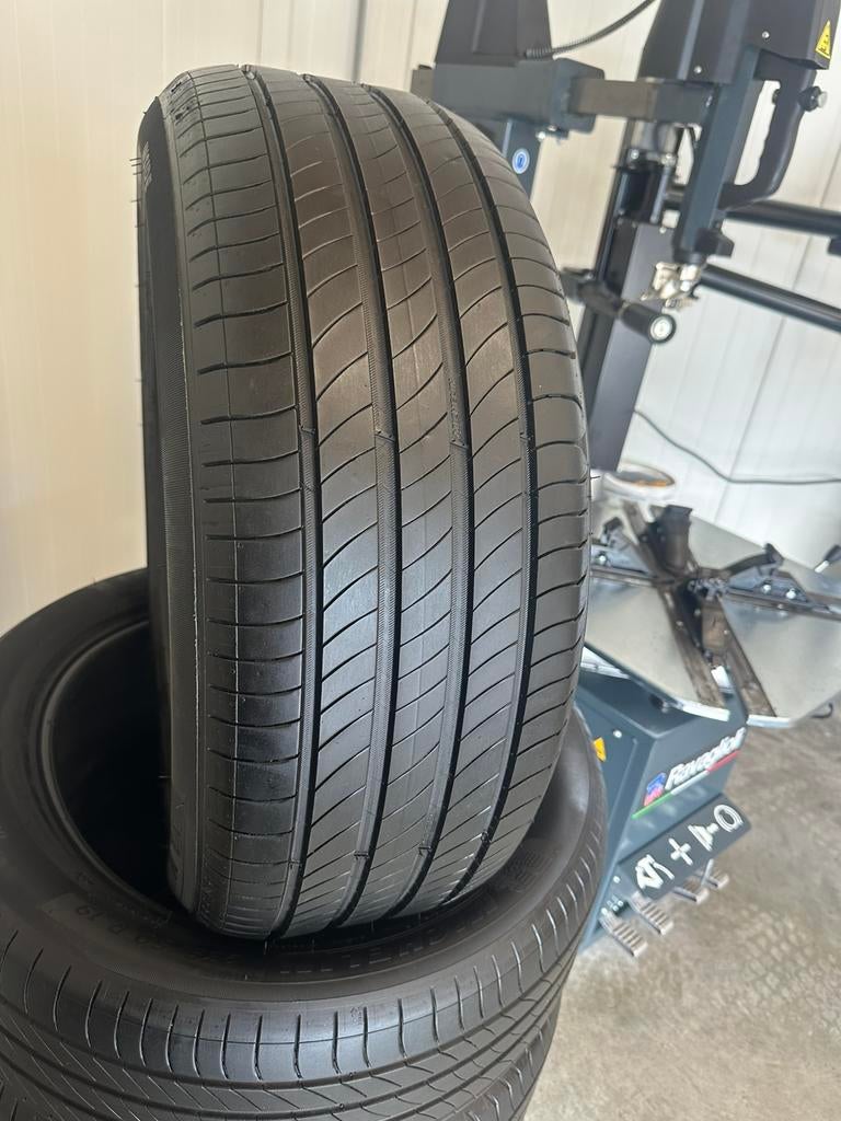 4 Stuks Michelin 235 50 19 Zomerbanden Inclusief Montage, 19 inch, Primacy 4, Nieuw, Ophalen of Verzenden