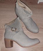 NIEUW!! Geweldig gave laarsjes Faboulus Fabs mt 40, Kleding | Dames, Schoenen, Lage of Enkellaarzen, Nieuw, Ophalen of Verzenden