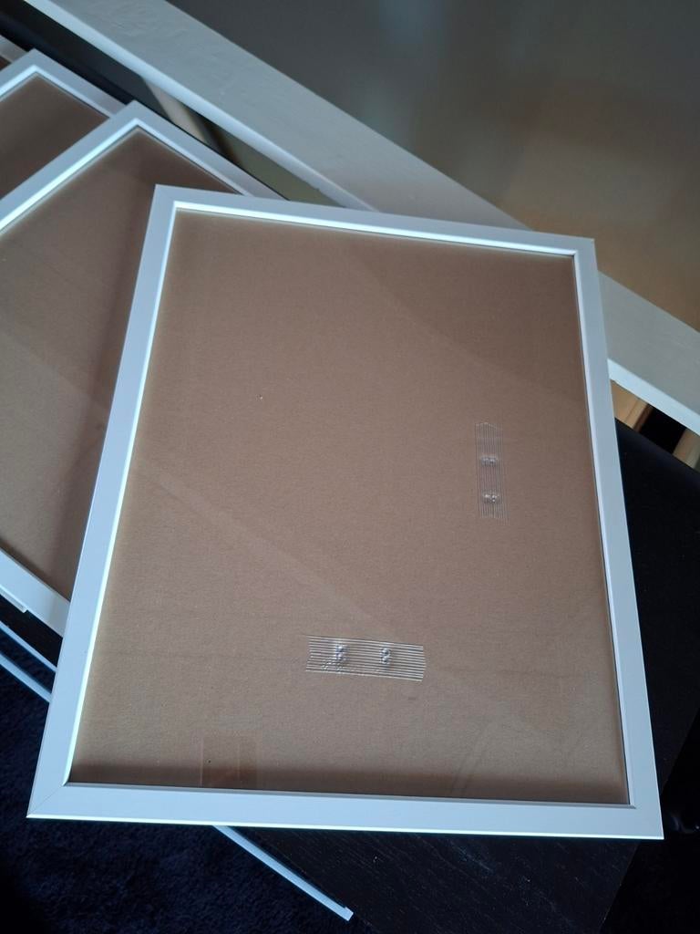 4x Foto lijst fiskbo ikea
40x50
Wit
In hele goede staat, Audio, Tv en Foto, Fotografie | Fotolijsten, Ophalen, Zo goed als nieuw