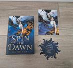 Owlcrate spin the dawn elizabeth lim boek Gesigneerd engels, Boeken, Fantasy, Ophalen of Verzenden, Zo goed als nieuw