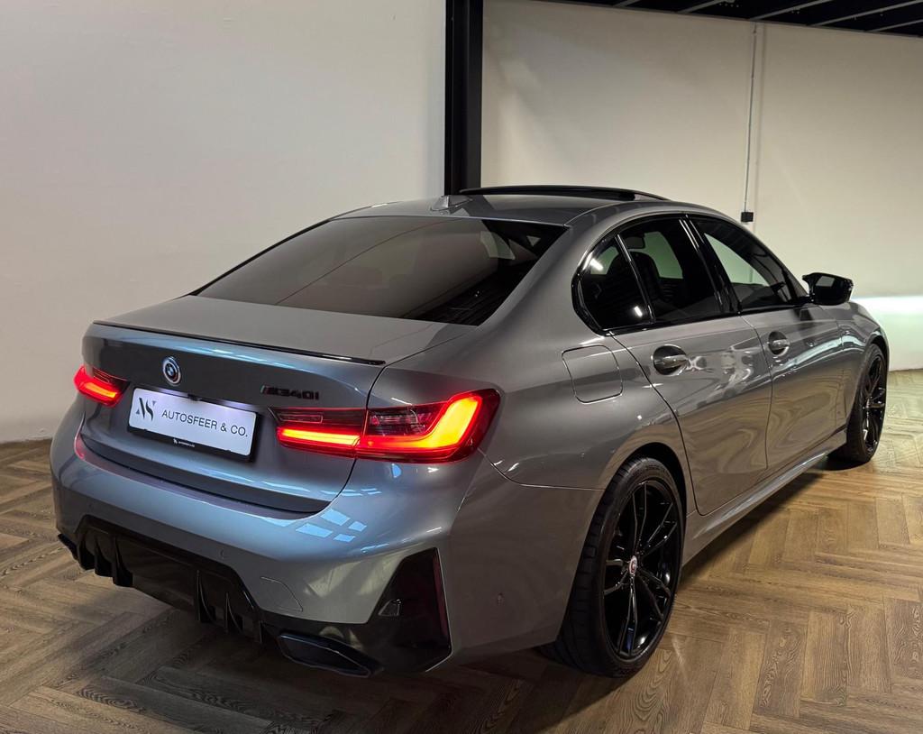 BMW 3-serie M340i xDrive PANO KEYLESS CAM, USB, Gebruikt, Zwart, 1700 kg