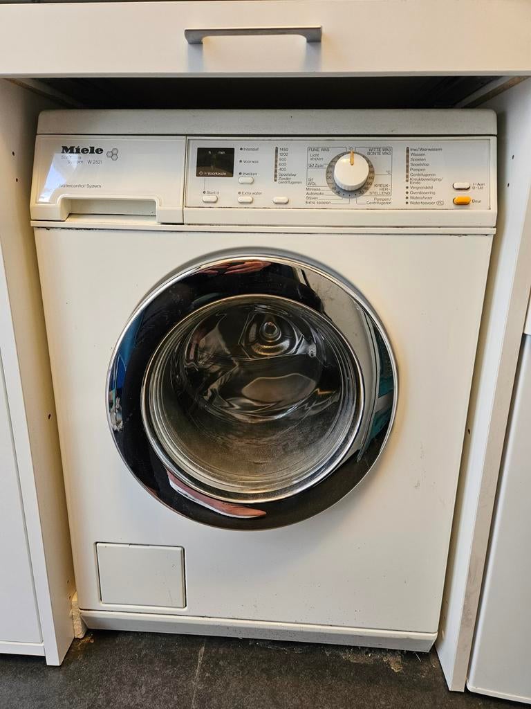 Miele SoftCare System W2521 wasmachine - voor onderdelen, Ophalen, Voorlader, Niet werkend, 85 tot 90 cm