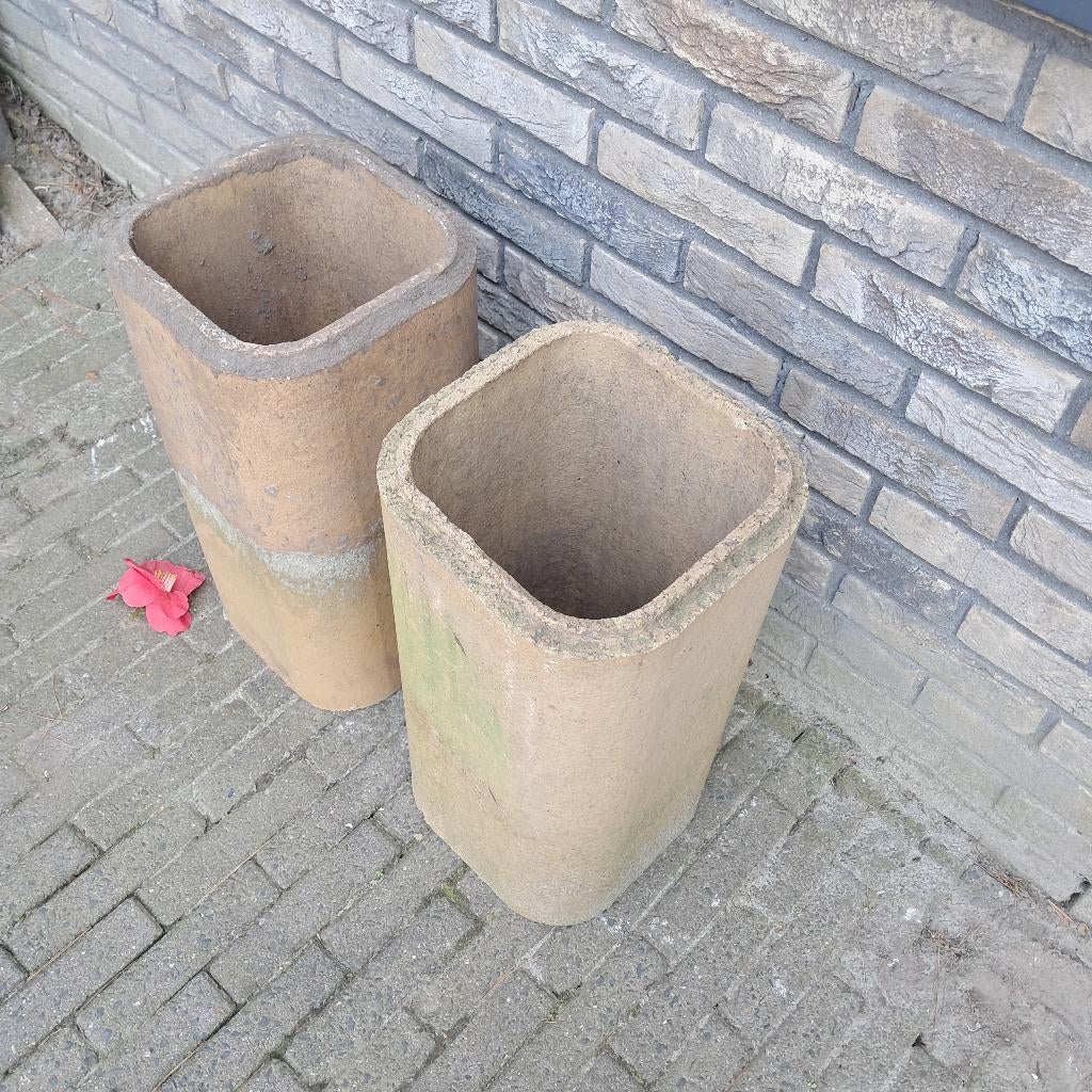 2 schouwpotten, bloembakken, beschutting voor kleine dieren, Tuin en Terras, Bloempotten, Ophalen, Gebruikt, Vierkant, Minder dan 25 cm