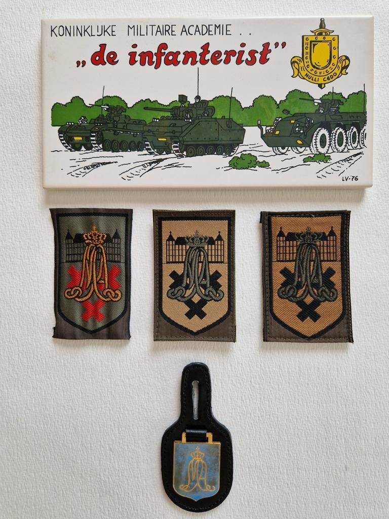 KMA memorabilia, Ophalen of Verzenden, Landmacht, Nederland, Embleem of Badge