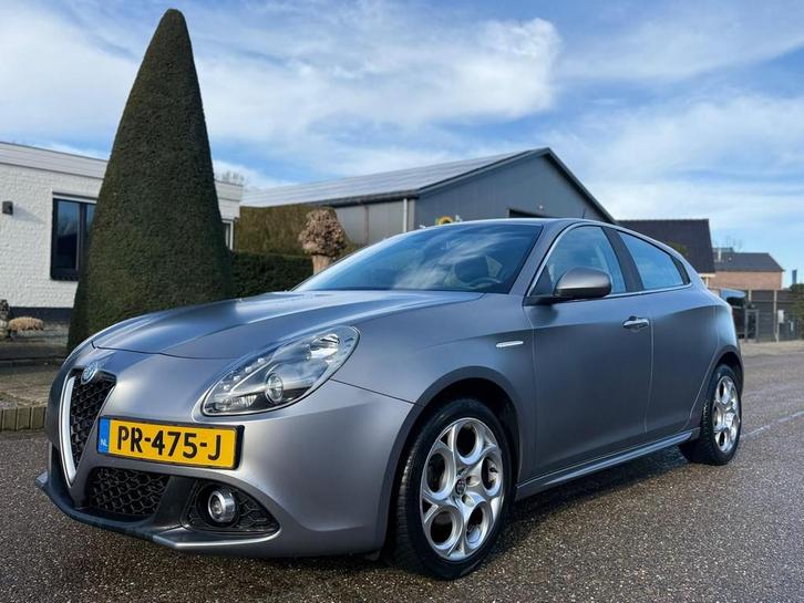 Alfa Romeo Giulietta 1.6 JTDm Super, Auto's, Alfa Romeo, Bedrijf, Te koop, Giulietta, ABS, Airbags, Airconditioning, Bluetooth