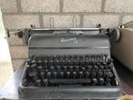 Oude typemachines - uit verschillende tijdperken, Diversen, Typemachines, Ophalen of Verzenden, Gebruikt