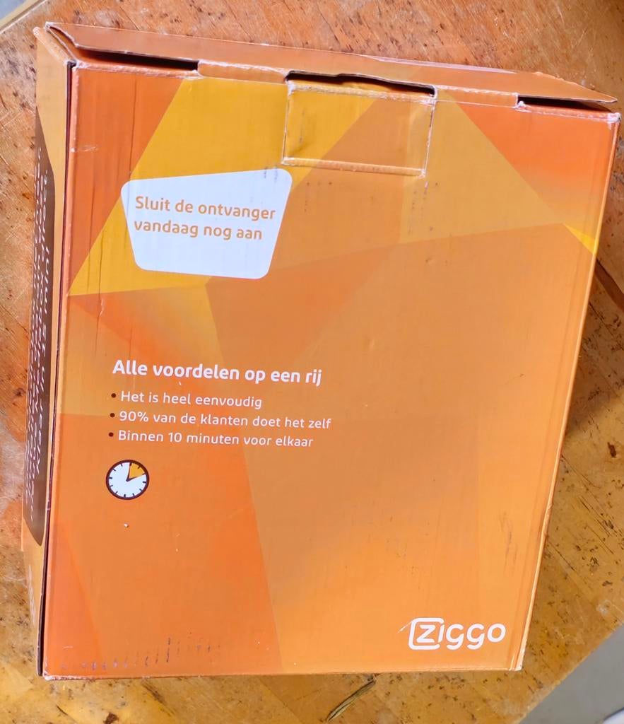 Ziggo pakket, Ophalen of Verzenden, Nieuw