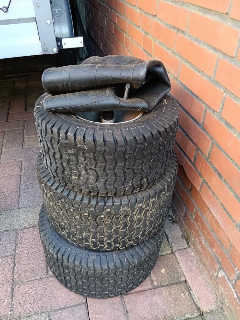 Banden voor zitmaaier, Ophalen of Verzenden, Gebruikt