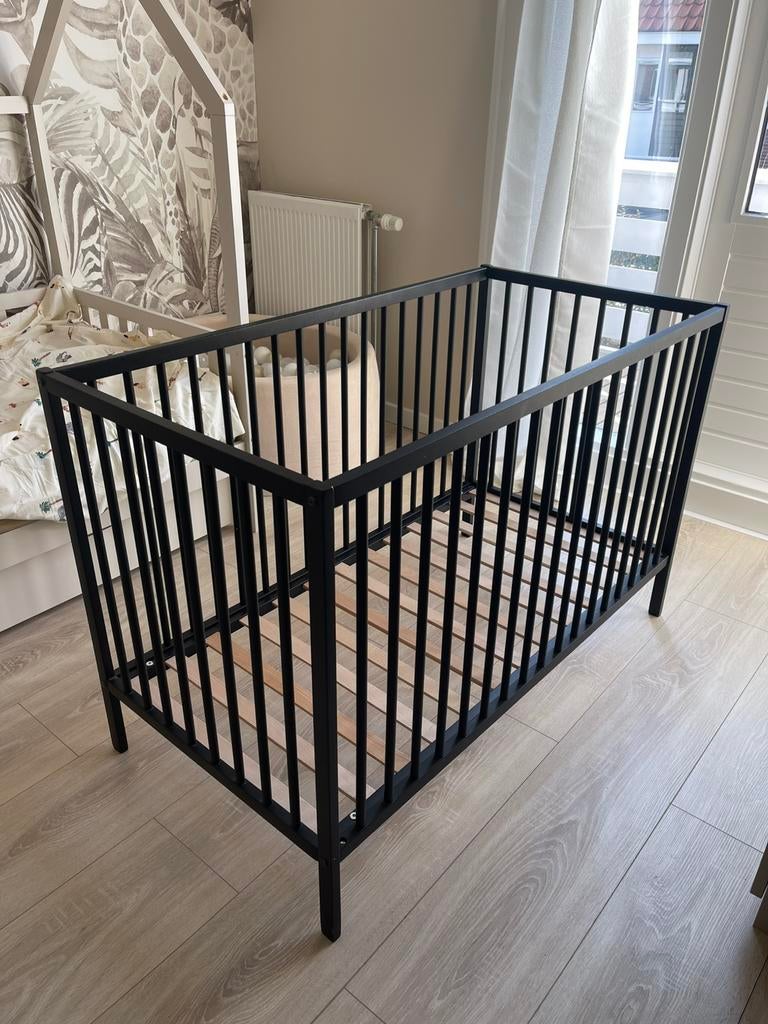 Lediaknt Puck babypark met JÄTTETRÖTT matras ikea, Ophalen of Verzenden, Zo goed als nieuw