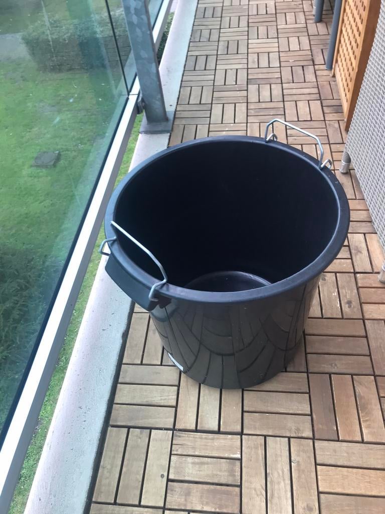 Groot emmer, Ophalen of Verzenden, Zo goed als nieuw, Kunststof