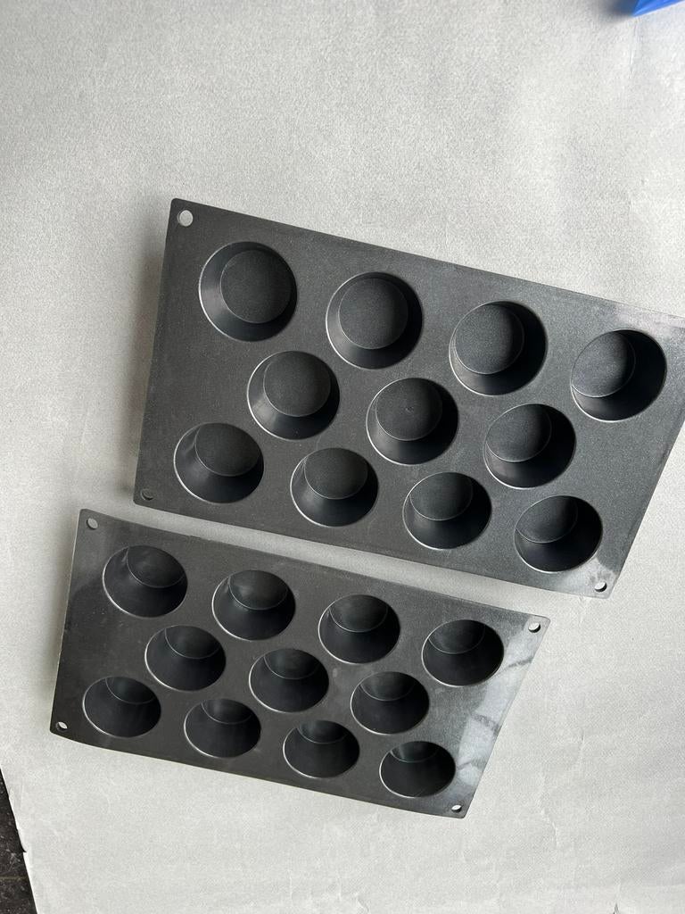 5 stuks Mini Cupcake vorm, Ophalen of Verzenden, Zo goed als nieuw, Cupcakes, Bakvorm